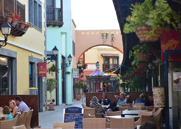 Kalmahouse * Κοραλέχο